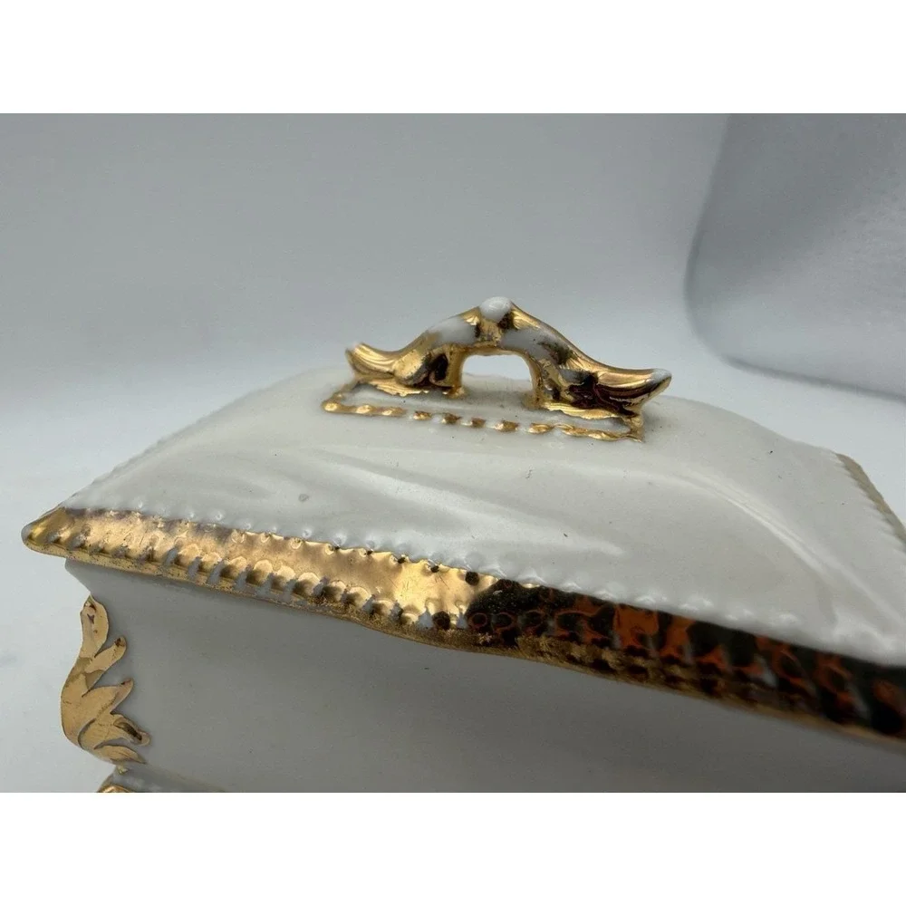 Vintage Miniature Porcelain Trinket Box White Gold Gilt Footed Casket 2.25